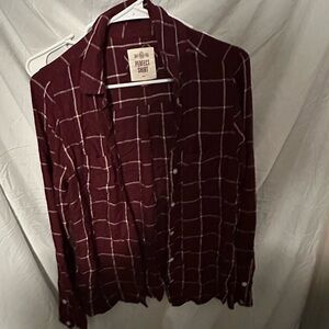 Women’s super soft plaid long sleeved shirt